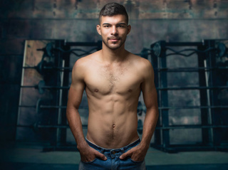 latin young gay ethanklum