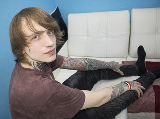 white gay lennymellow close