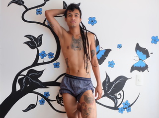 latino gay andhreylov vibrador