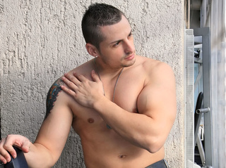 white gay colebigcockx striptease