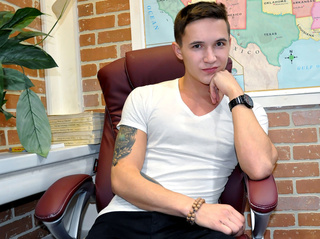 white young gay rangyjulian
