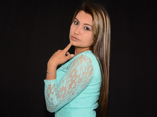 latin teen blonde hair