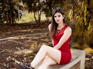latin teen brown hair