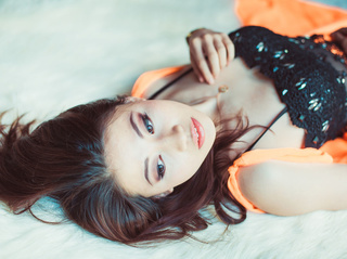 asian teen black hair
