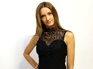 blancas jovencita auburn cabello