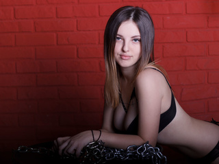 white teen brown hair