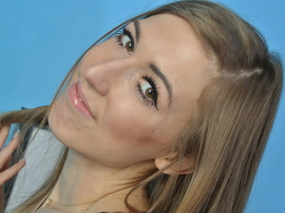 blancas chica rubias cabello