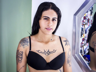 latin teen black hair