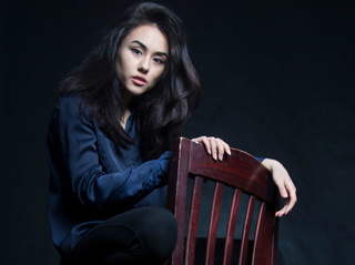 asian teen black hair