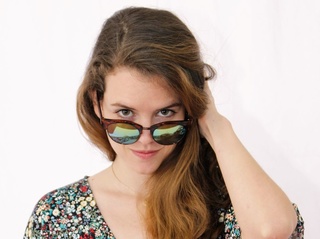 latin girl brown hair