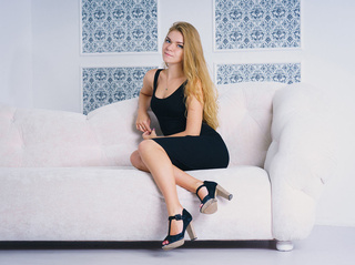 white teen blonde hair