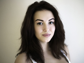 white teen brown hair