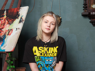 white teen snapshot hair