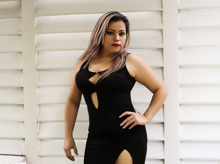 latin girl blonde hair