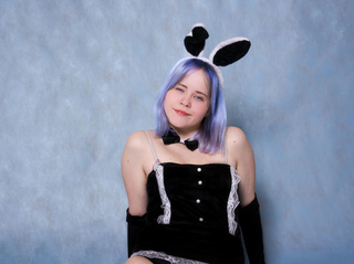 white teen blonde hair