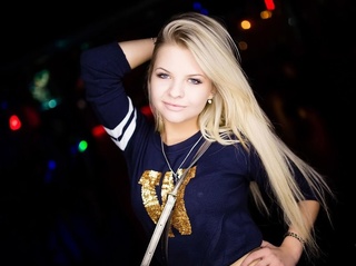 white teen blonde hair