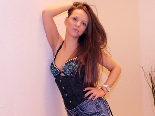 white teen blonde hair