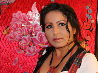 latin milf black hair