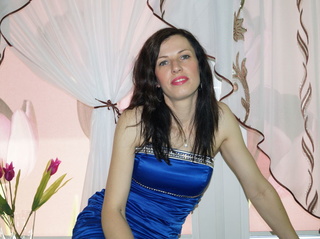white milf black hair