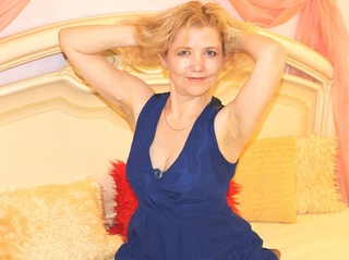white milf shoulder length