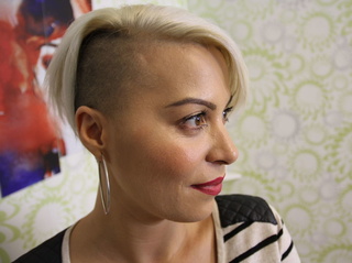 white milf short hair