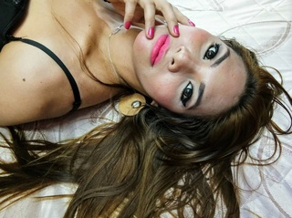 asian young transgender xchloeliciousx