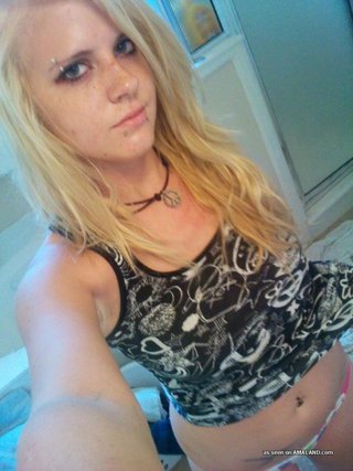 blue get-up blonde shows