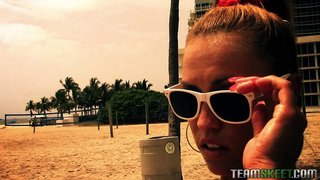 beach running, teen, twerking, workout