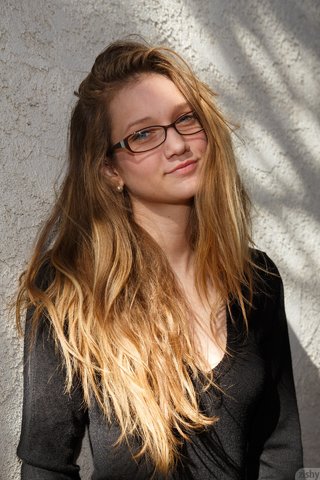 american brunette teen