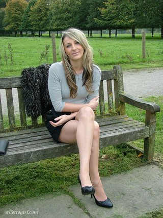al aire libre, pie, sexy, tacones altos