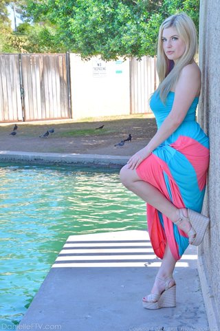 abrirse, modelo individual, upskirt, vestido